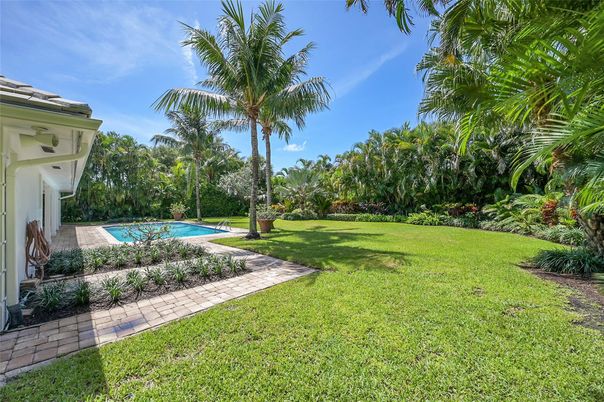 Backyard, Exterior, Pool