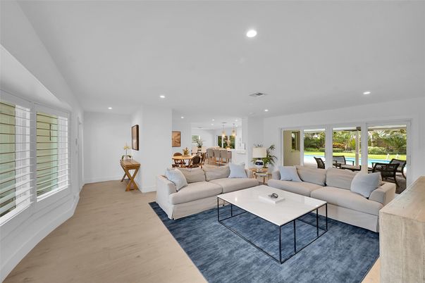 Dining room, Interior, Living room, Pendant Lights, Recessed Lighting, Wood Texture Flooring