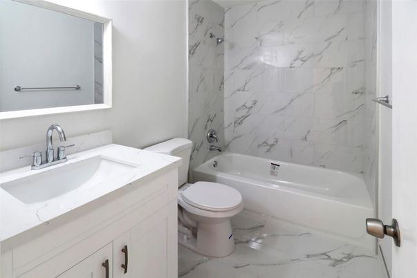 Bathroom, Interior, Marble, Marble Walls