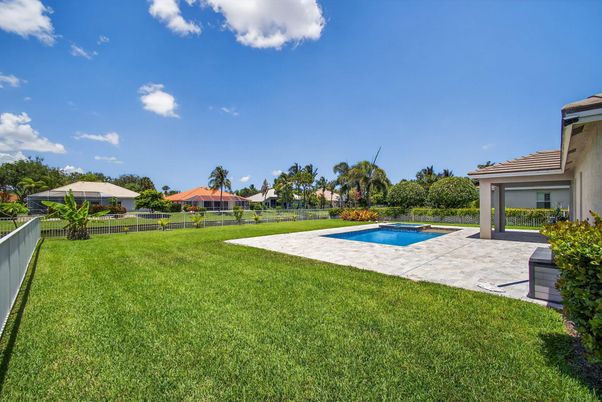 Backyard, Exterior, Pool