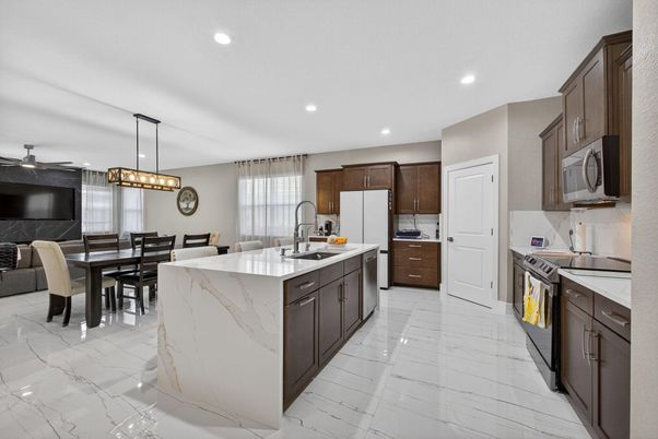Dining room, Interior, Kitchen, Marble, Pendant Lights, Recessed Lighting