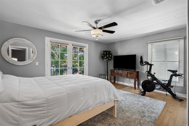 Bedroom, Fitness Equipment, Interior, Wood Texture Flooring