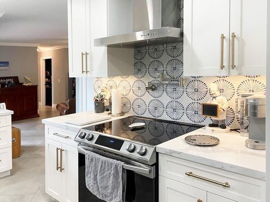 Interior, Kitchen, Stainless Steel Appliances