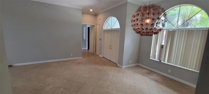 Chandelier, Empty room, Interior, Recessed Lighting