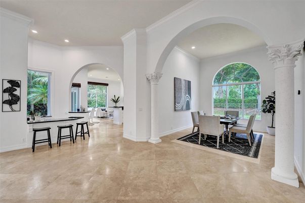 Dining room, Interior, Recessed Lighting