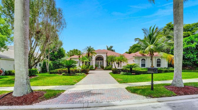 Backyard, Exterior, Facade, Spanish Mediterranean