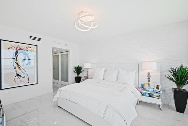 Bedroom, Interior, Marble, Pendant Lights