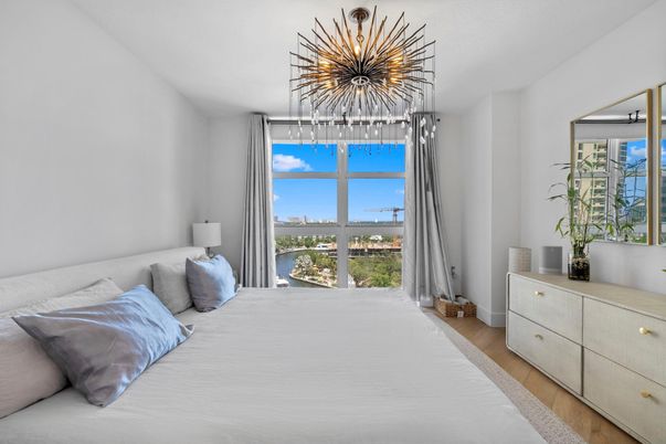 Bedroom, Interior, Water, Wood Texture Flooring