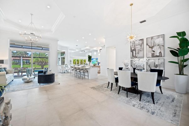 Dining room, Interior, Living room, Pendant Lights, Recessed Lighting