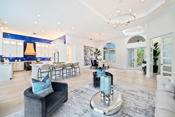 Chandelier, Dining room, Interior, Kitchen, Living room, Pendant Lights, Recessed Lighting
