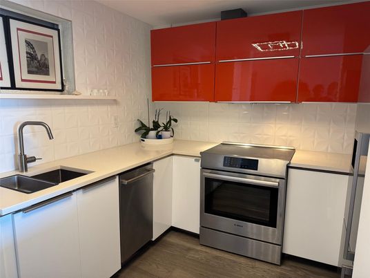 Interior, Kitchen, Stainless Steel Appliances, Wood Texture Flooring