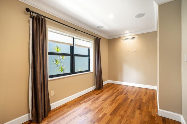 Empty room, Interior, Recessed Lighting, Wood Texture Flooring