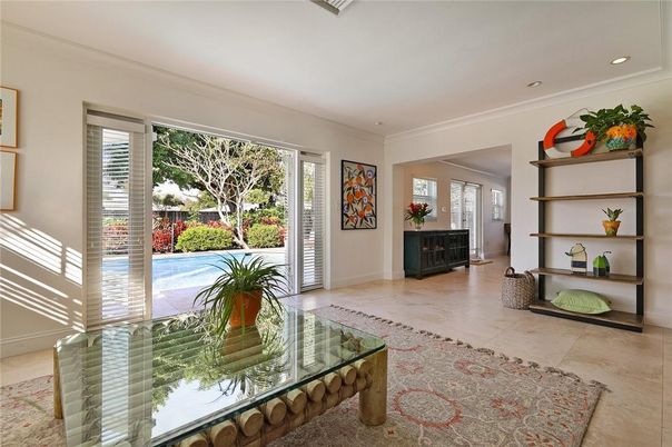 Fireplace, Interior, Recessed Lighting