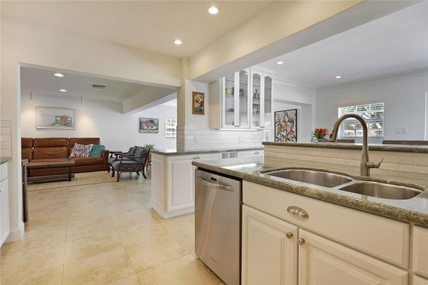 Interior, Kitchen, Living room, Recessed Lighting