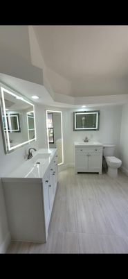 Bathroom, Dual Sink Vanities, Interior, Recessed Lighting