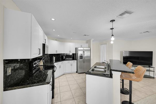 Interior, Kitchen, Pendant Lights, Recessed Lighting
