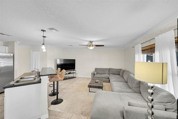 Interior, Kitchen, Living room, Pendant Lights