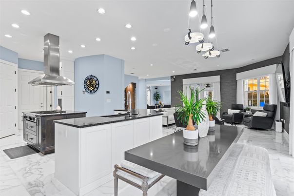 Interior, Kitchen, Living room, Marble, Pendant Lights, Recessed Lighting, Stainless Steel Appliances