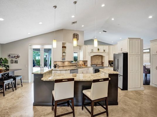 Interior, Kitchen, Pendant Lights, Recessed Lighting