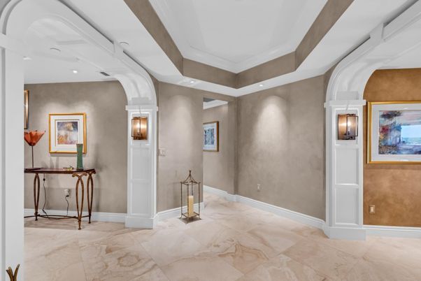 Interior, Recessed Lighting
