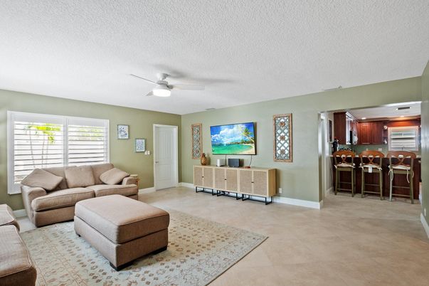 Interior, Kitchen, Living room
