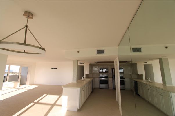 Interior, Kitchen, Pendant Lights, Stainless Steel Appliances