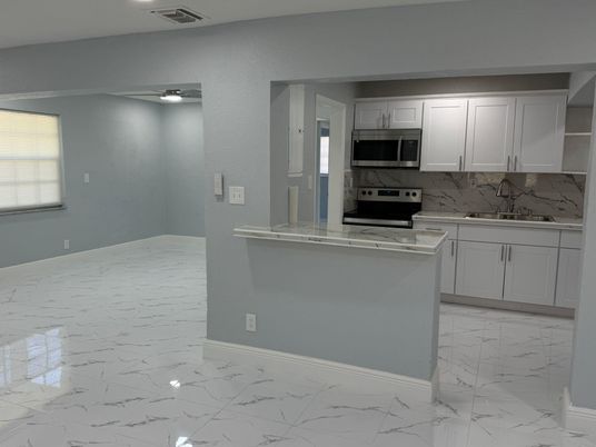 Interior, Kitchen, Marble, Recessed Lighting