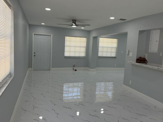 Empty room, Interior, Marble, Recessed Lighting