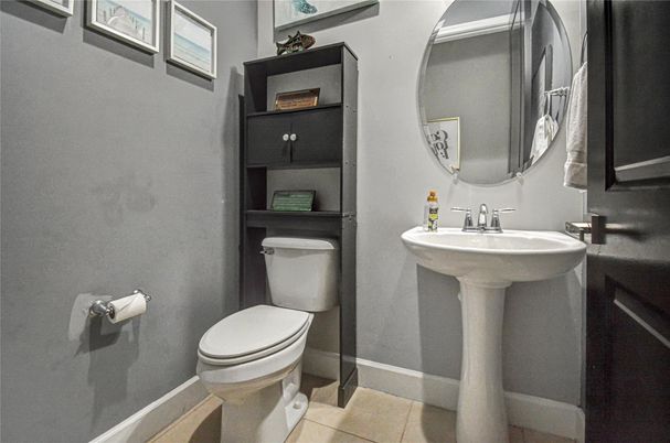 Bathroom, Interior