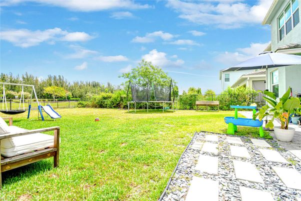 Backyard, Exterior, Playground