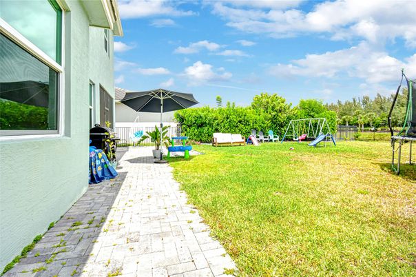 Backyard, Exterior, Playground