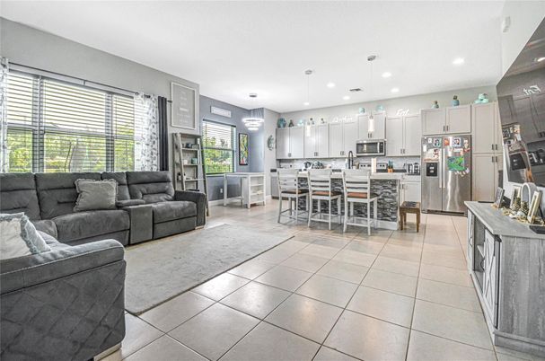 Dining room, Interior, Kitchen, Living room, Pendant Lights, Recessed Lighting, Stainless Steel Appliances