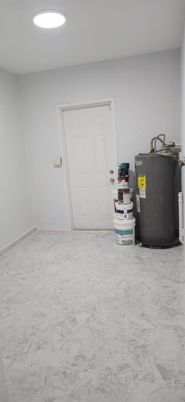 Empty room, Interior, Marble, Recessed Lighting