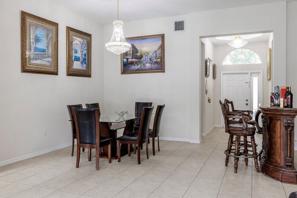 Chandelier, Dining room, Interior