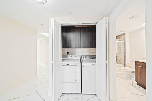 Bathroom, Interior, Marble, Utility Closets, Washer