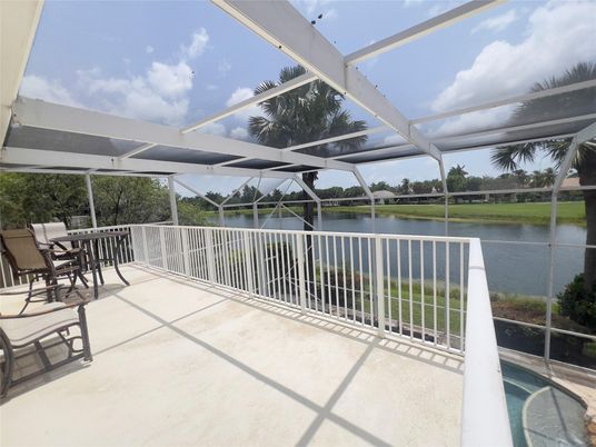 Glass Ceilings, Interior, Sun Room, Water