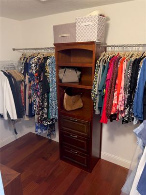 Interior, Walk-in Closets, Wood Texture Flooring