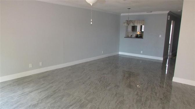 Empty room, Interior, Pendant Lights