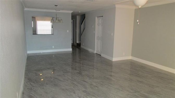 Empty room, Interior, Pendant Lights