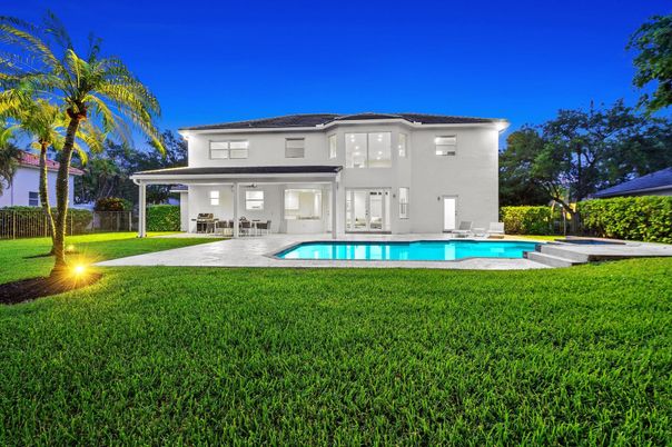Backyard, Exterior, Pool