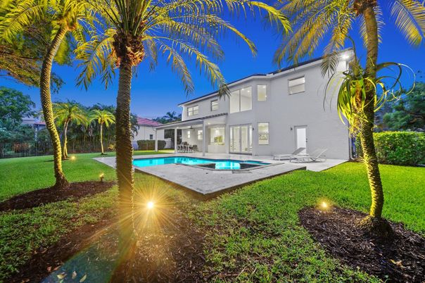 Backyard, Exterior, Pool