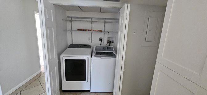 Interior, Utility Closets, Washer