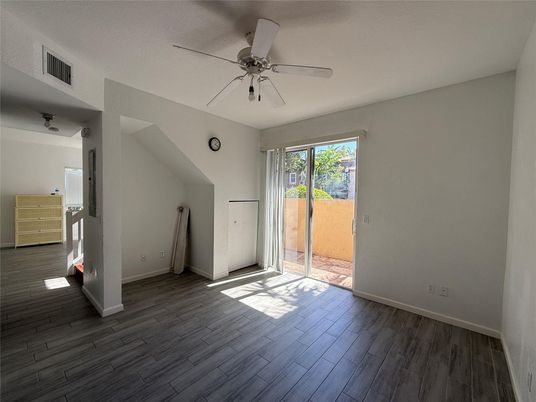Empty room, Interior, Wood Texture Flooring