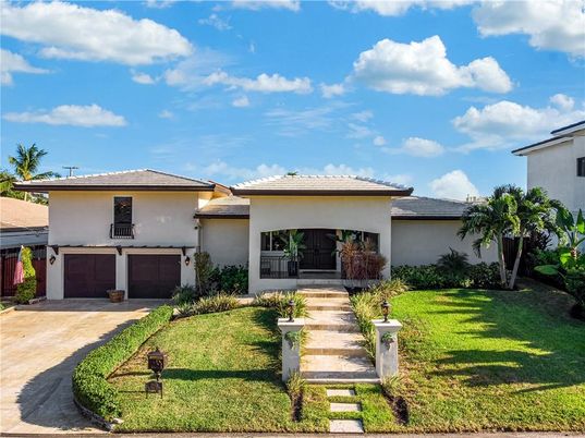 Attached, Backyard, Exterior, Facade, Mediterranean