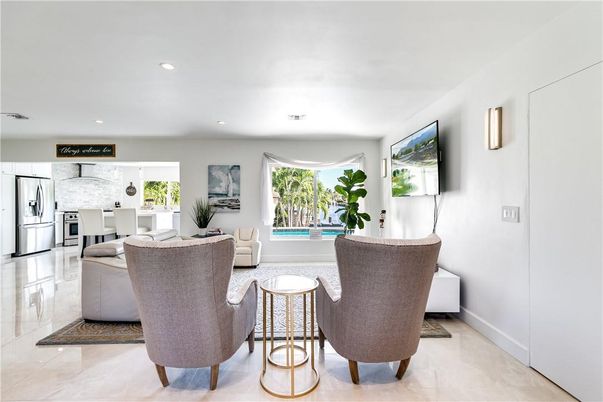 Dining room, Interior, Kitchen, Living room, Recessed Lighting