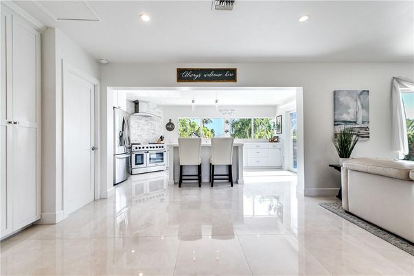 Interior, Kitchen, Pendant Lights, Recessed Lighting