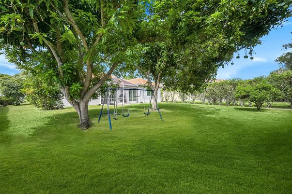 Backyard, Exterior, Playground