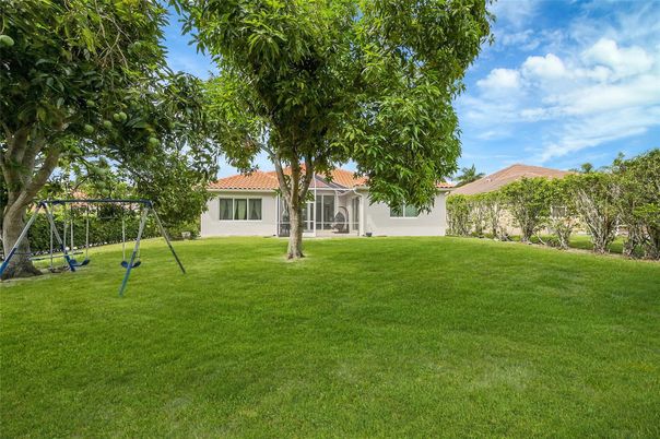 Backyard, Exterior, Playground