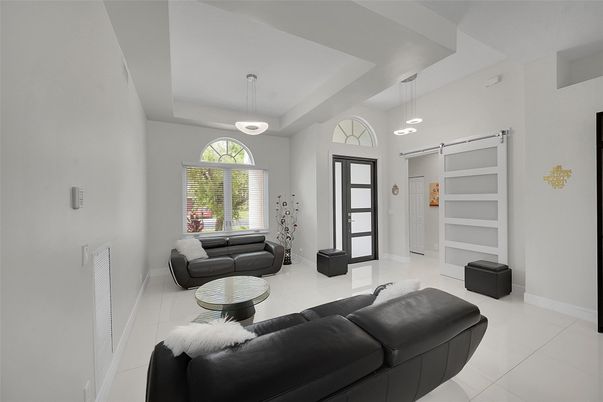 Interior, Living room, Pendant Lights