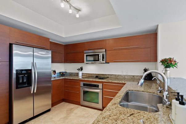 Interior, Kitchen, Stainless Steel Appliances